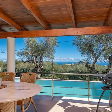Villa Gisele By